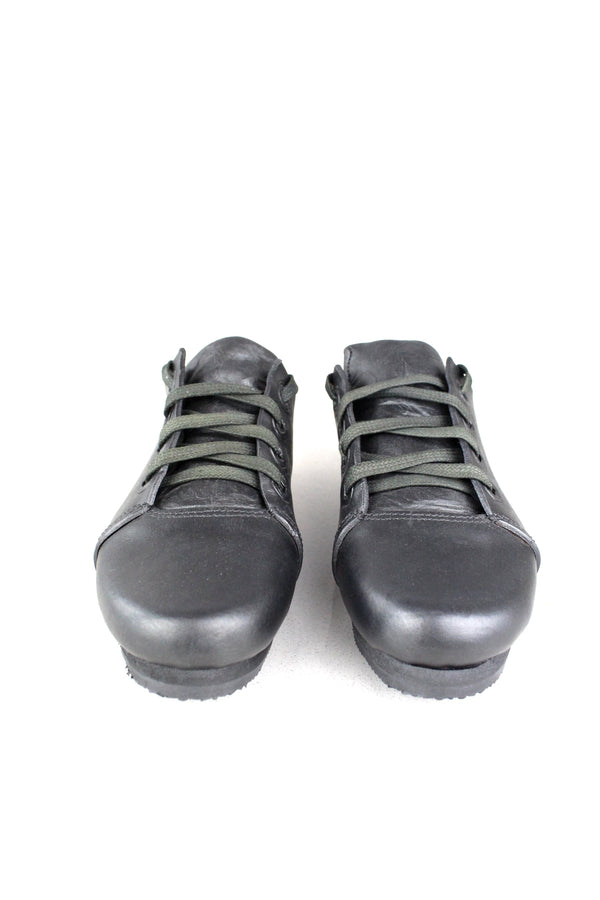 4 HOLES SILVER LEATHER SNEAKERS